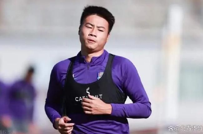 男女一边摸一边做爽爽的直播视频