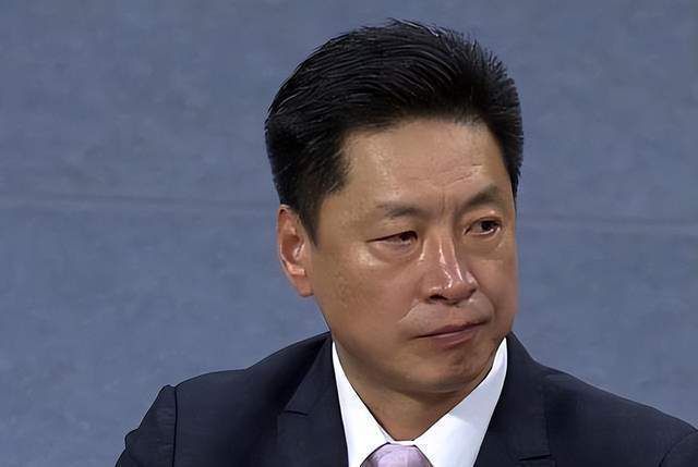 偷偷跟隔壁的男人