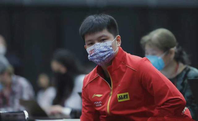 四个富婆裸体按摩高潮